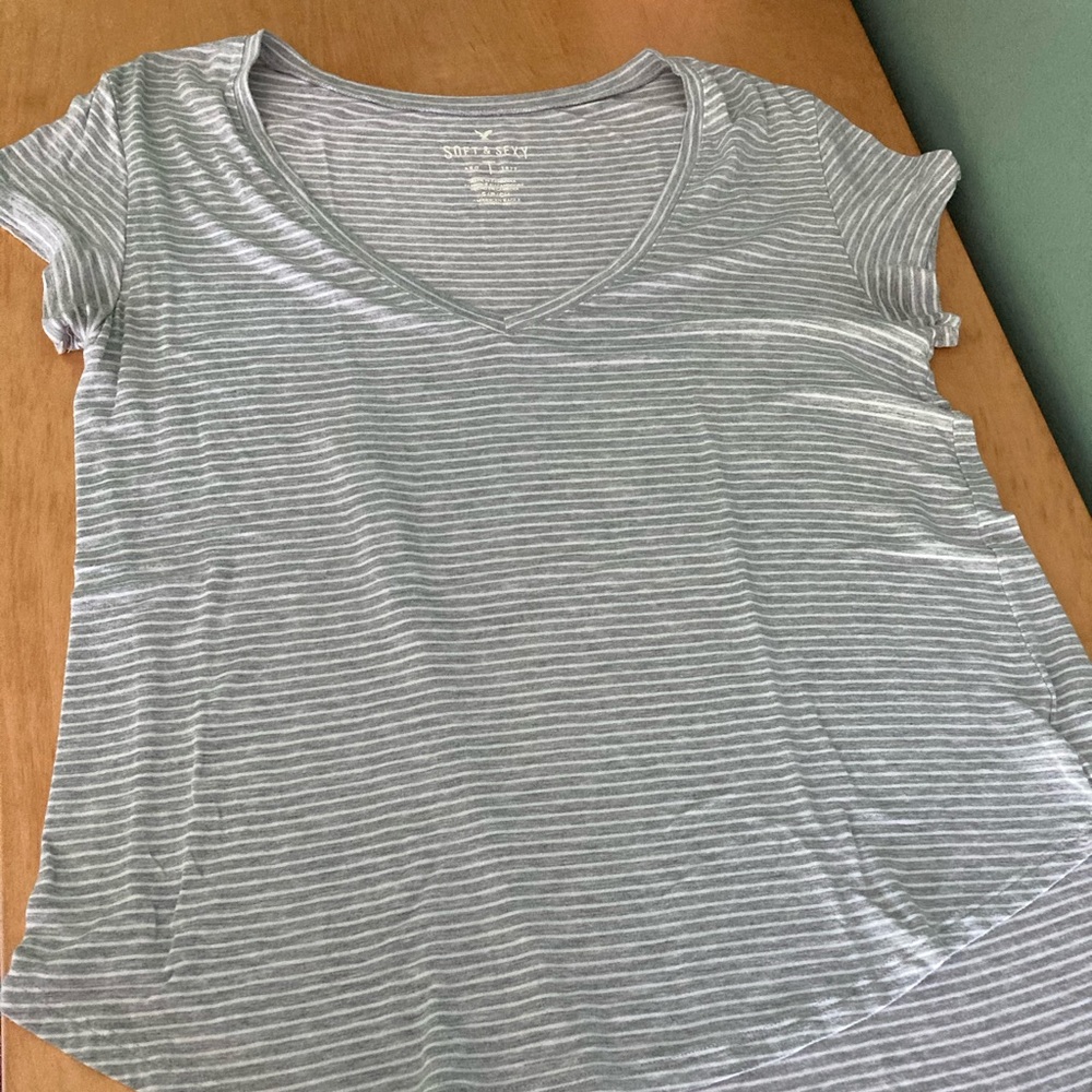 American Eagle Short Sleeve Top